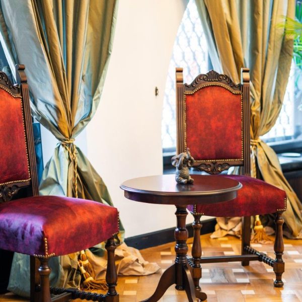 EkoGroup Vila: Frumusețea în Fotografie – Ședințe Foto Unice