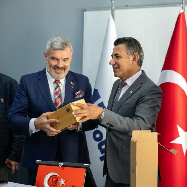 Liderul ÇTSO, Ahmet Çetin, semnează un protocol strategic cu Premier Group la București
