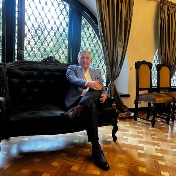 Sandu Staicu - Un viitor luminos pentru copii prin Fundația Dignitas